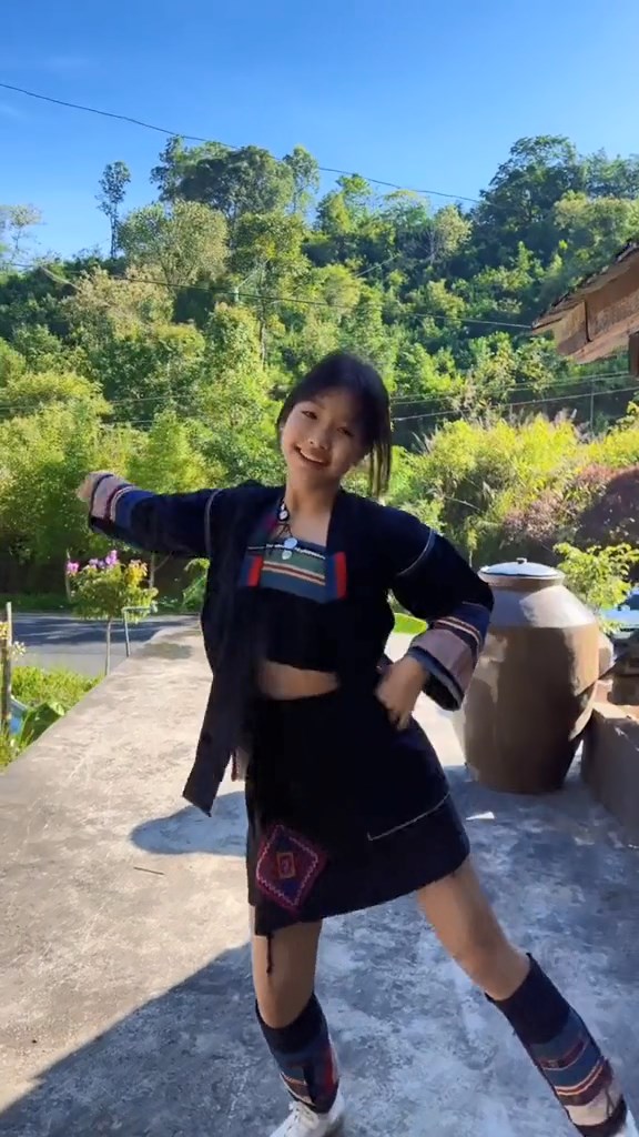 น้องมี่